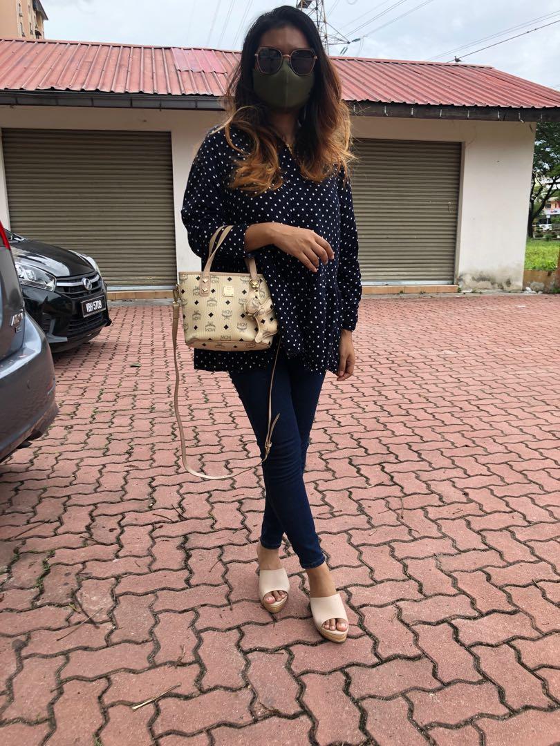 Mcm mini tote top