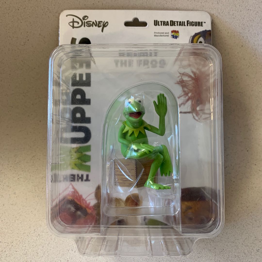  Disney: Kermit The Frog Ultra Detail Figure : Toys & Games