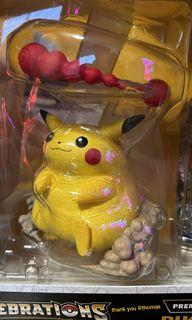 Pikachu Vmax figurine Pokemon Premium figure collection 25th anniversary Pokémon