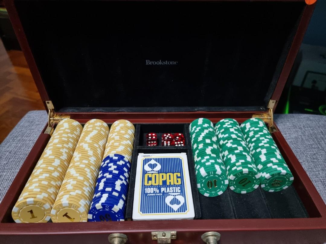 Dice Poker Chips Set with Brookstone Chest, Hobbies & Toys, Toys
