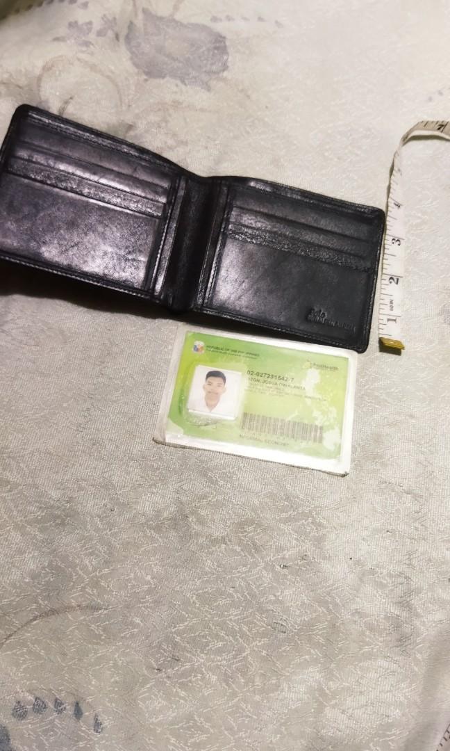 RL POLO LEATHER WALLET (Category: Luxury Bags & Wallets) located in Manila. Submitted by butch_thriftgoods0213 (Listing ID 1121909379, Image 3). Description: FOR SALE RL POLO LEATHER WALLET GENUINE LEATHER NO ISSUES.