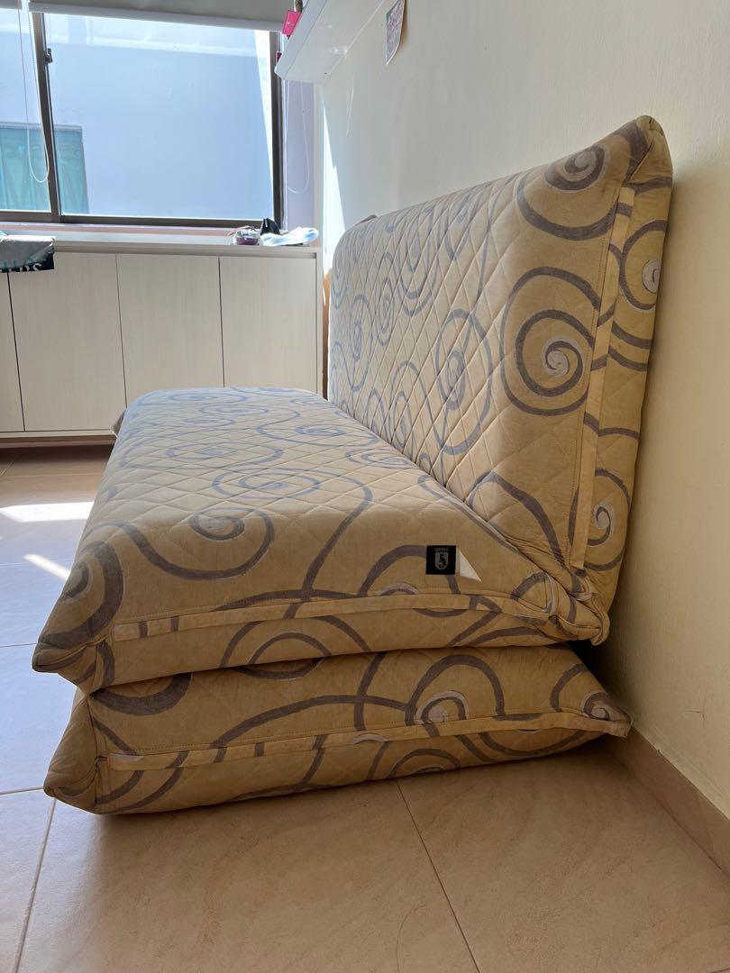 Seahorse sofa bed + spare cover, Furniture & Home Living, Furniture