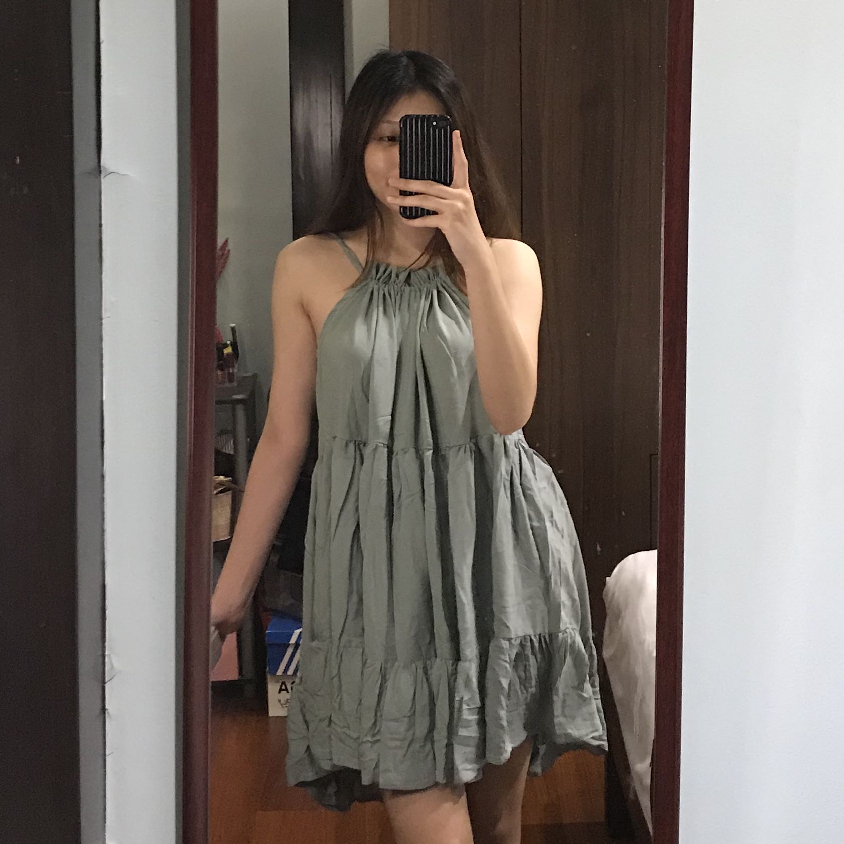Self Tie Halter Linen Flowy Casual Dress (SHOPEE CHECKOUT), Women's  Fashion, Dresses u0026 Sets, Dresses on Carousell