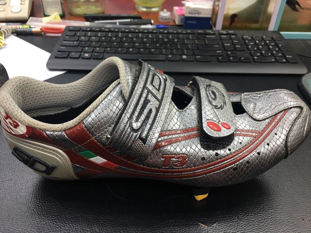 Sidi T3 carbon triathlon shoes Carousell