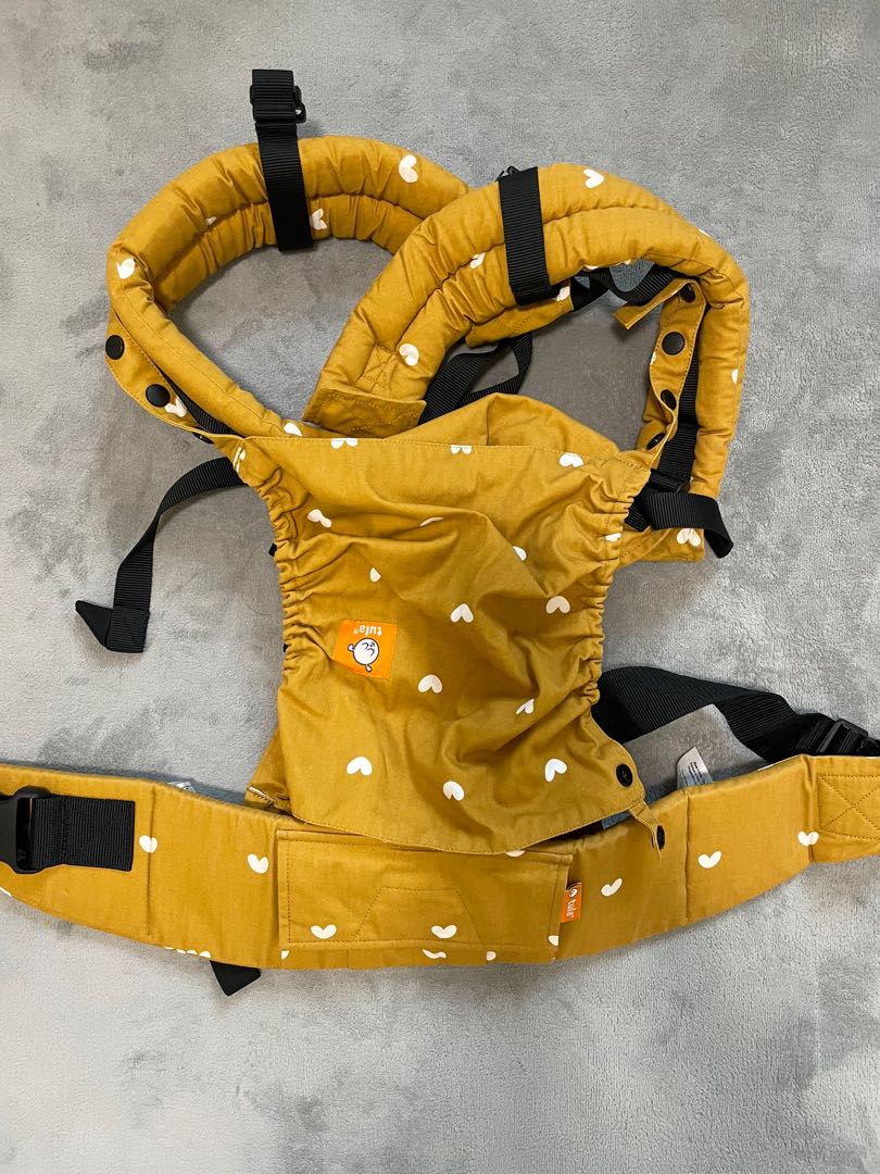 Tula Free to Grow Carrier, Babies & Kids, Going Out, Carriers & Slings
