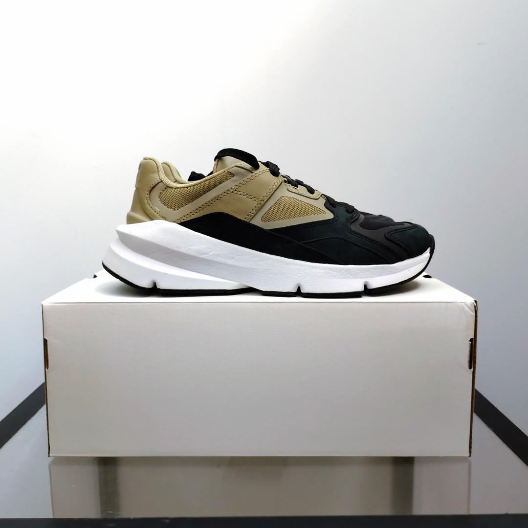 Ua forge 96 clrblk