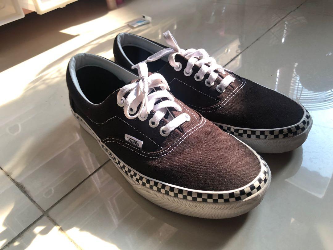 Vans era check foxing online