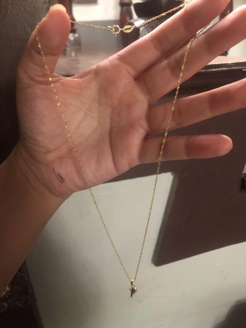 18k gold necklace (Category: Necklaces) located in Cagayan de Oro. Submitted by kaggerrohsweets (Listing ID 1121718496, Image 2). Description: My sis in law gave this to me, but I needed funds. No more tawad 3,500 +sf.