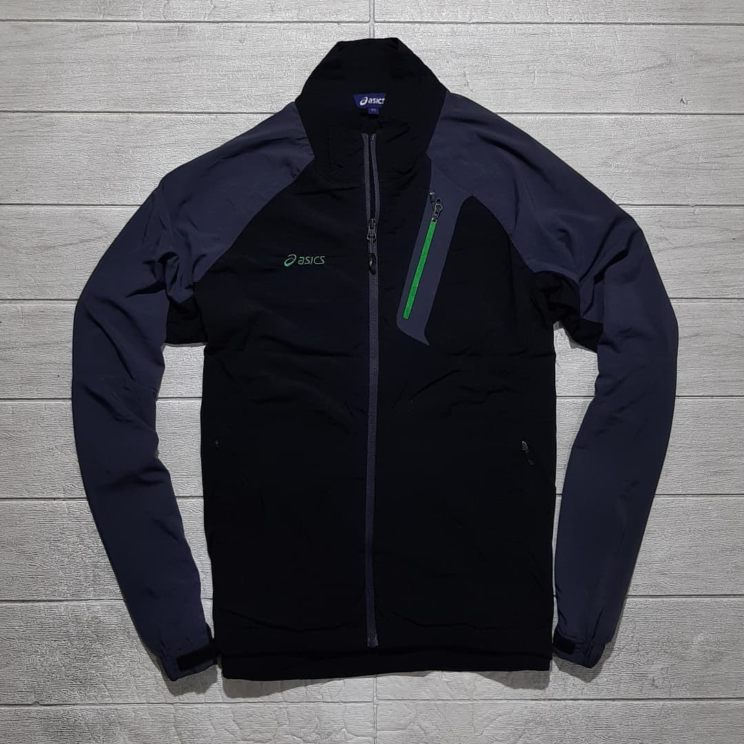 Asics soft discount shell jacket