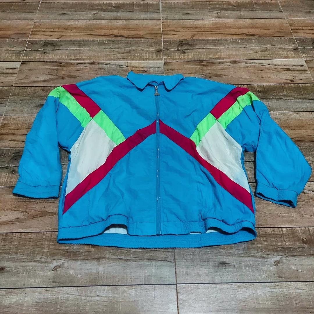 Casual Isle Vintage Windbreaker Men S Fashion Coats Jackets And Outerwear On Carousell