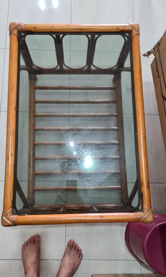 Coffee table (2nd hand, Rattan), Furniture & Home Living, Furniture