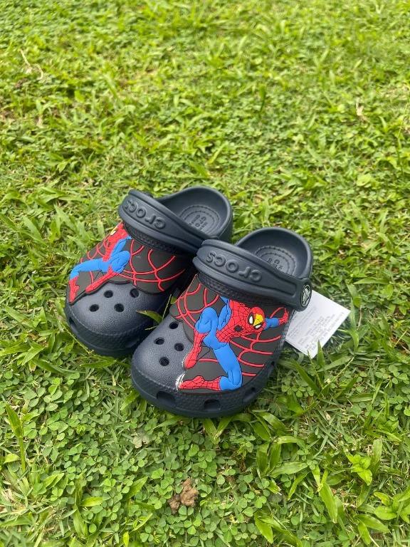 Spiderman store crocs kids