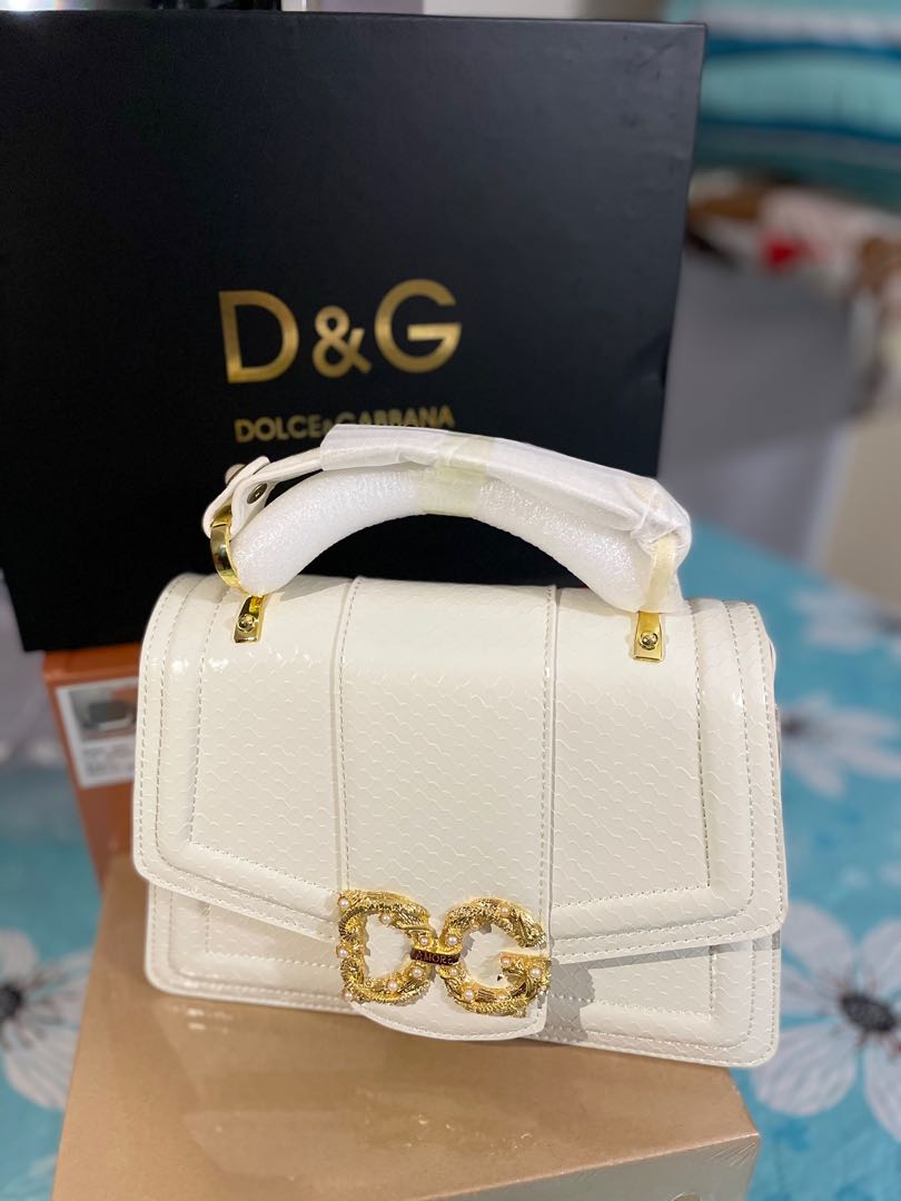 D G amore sling bag Women s Fashion Bags Wallets Tote Bags on