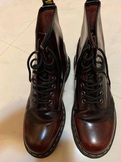 Dr mertens 男裝深紅色膠皮 43碼