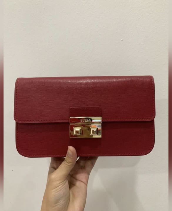 Furla cabernet deals