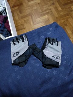 (Category: ) located in . Submitted by YRHZ05 (Listing ID 1122101247, Image 1). Description: .