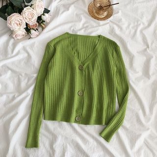 (Category: ) located in . Submitted by cheboutique (Listing ID 1122040524, Image 1). Description: .