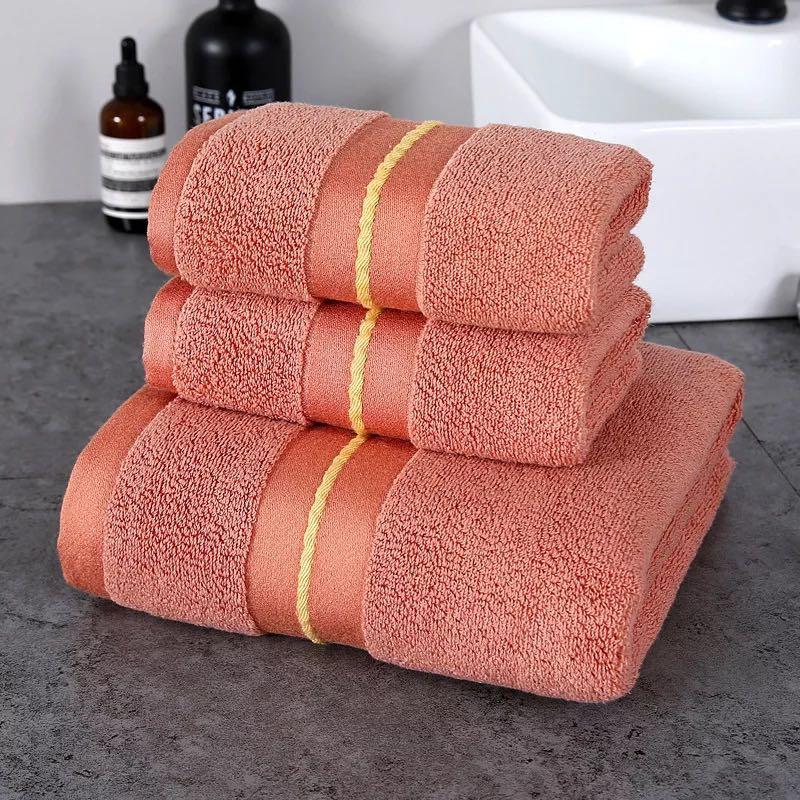 Hilton Towel, 100% Cotton, 1 set 3pcs (Category: Towels, Napkins & Holders) located in Pasay City. Submitted by cmshop_original (Listing ID 1122153428, Image 2). Description: 100% cotton Soft and Absorbent .