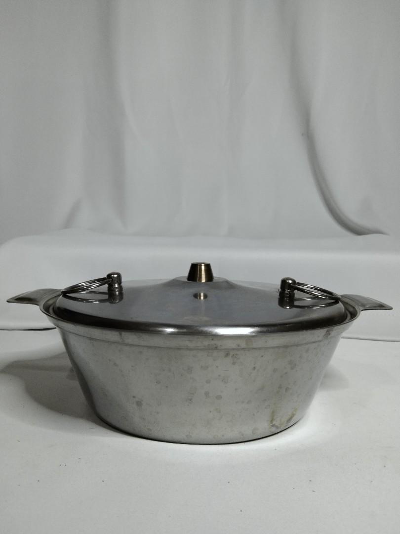 JAPAN cookware - Stainless Pot (Category: Cookware & Accessories) located in Las Pinas. Submitted by drummerjazz (Listing ID 1122110350, Image 1). Description: Japan item for sale Good quality pot for cooking soup, ramen, shabu shabu See photos for diameter and height.