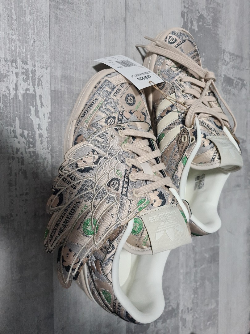 JEREMY SCOTT X ADIDAS FORUM WINGS 1.0 LOW 'MONEY', Women's Fashion,  Footwear, Sneakers on Carousell