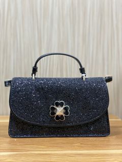 (Category: ) located in . Submitted by goods_only (Listing ID 1122062273, Image 1). Description: .