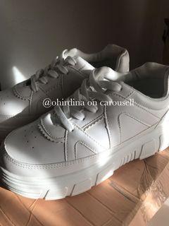 ZALORA KOI FOOTWEAR ATLAS EXTRA CHUNKY TRAINERS WHITE SHOES