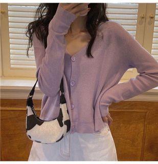 (Category: ) located in . Submitted by cheboutique (Listing ID 1122040340, Image 1). Description: .