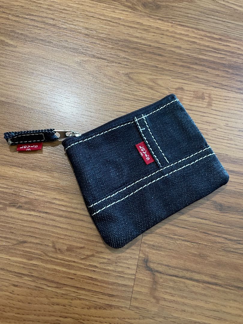 Levis coin on sale
