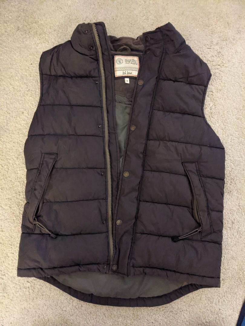 Men S Fat Face Gilet Body Warmer Size M Medium Men S Fashion Coats Jackets And Outerwear On Carousell