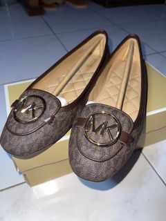 (Kategori: ) berada di . Dikirim oleh saff.declutter (ID iklan 1122068880, Gambar 1). Deskripsi: .