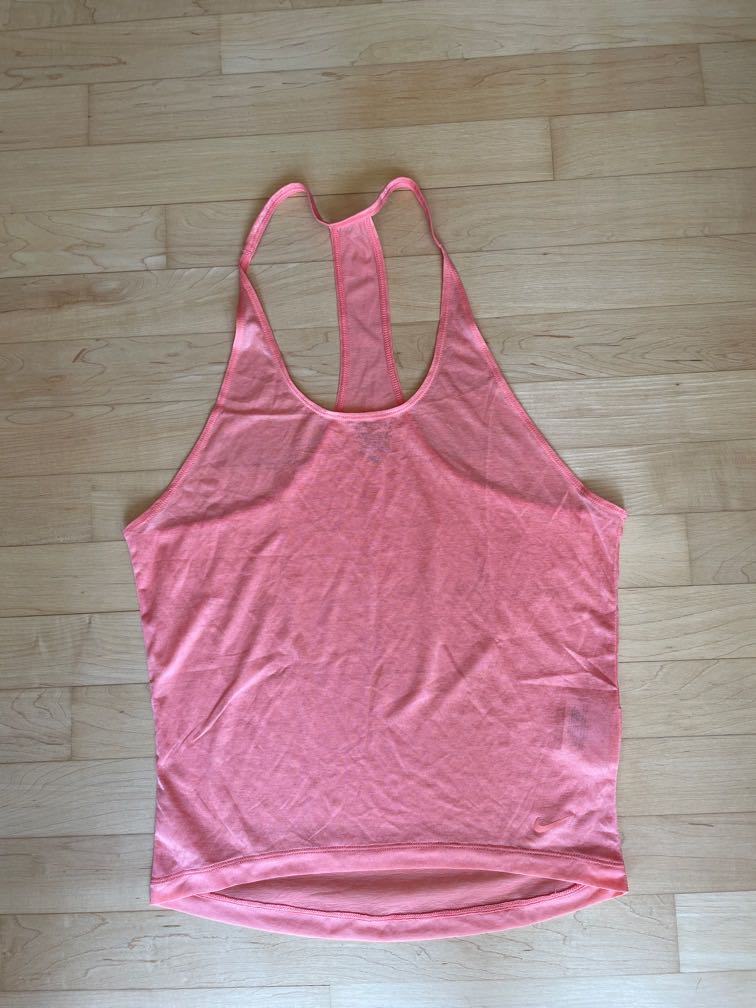 New Nike dri fit women exercise running yoga top xs, Women's Fashion,  Activewear on Carousell