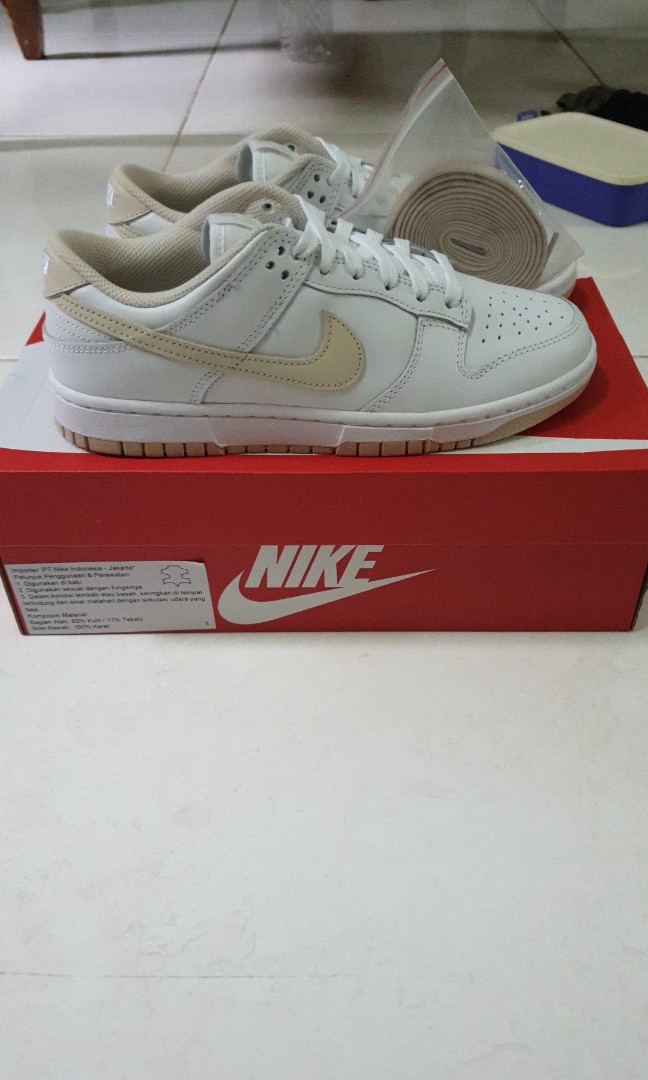 nike dunk low pearl
