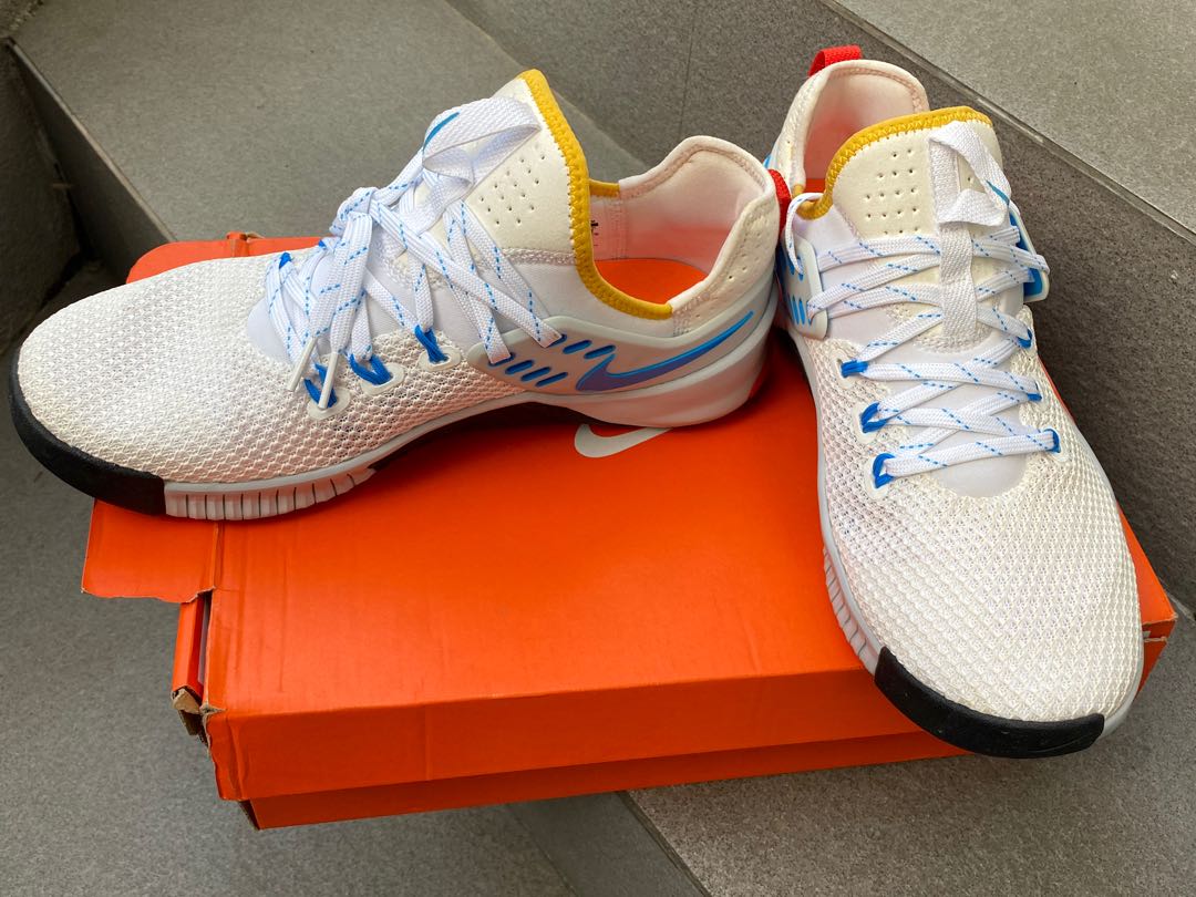 Nike free x metcon pure platinum 2025