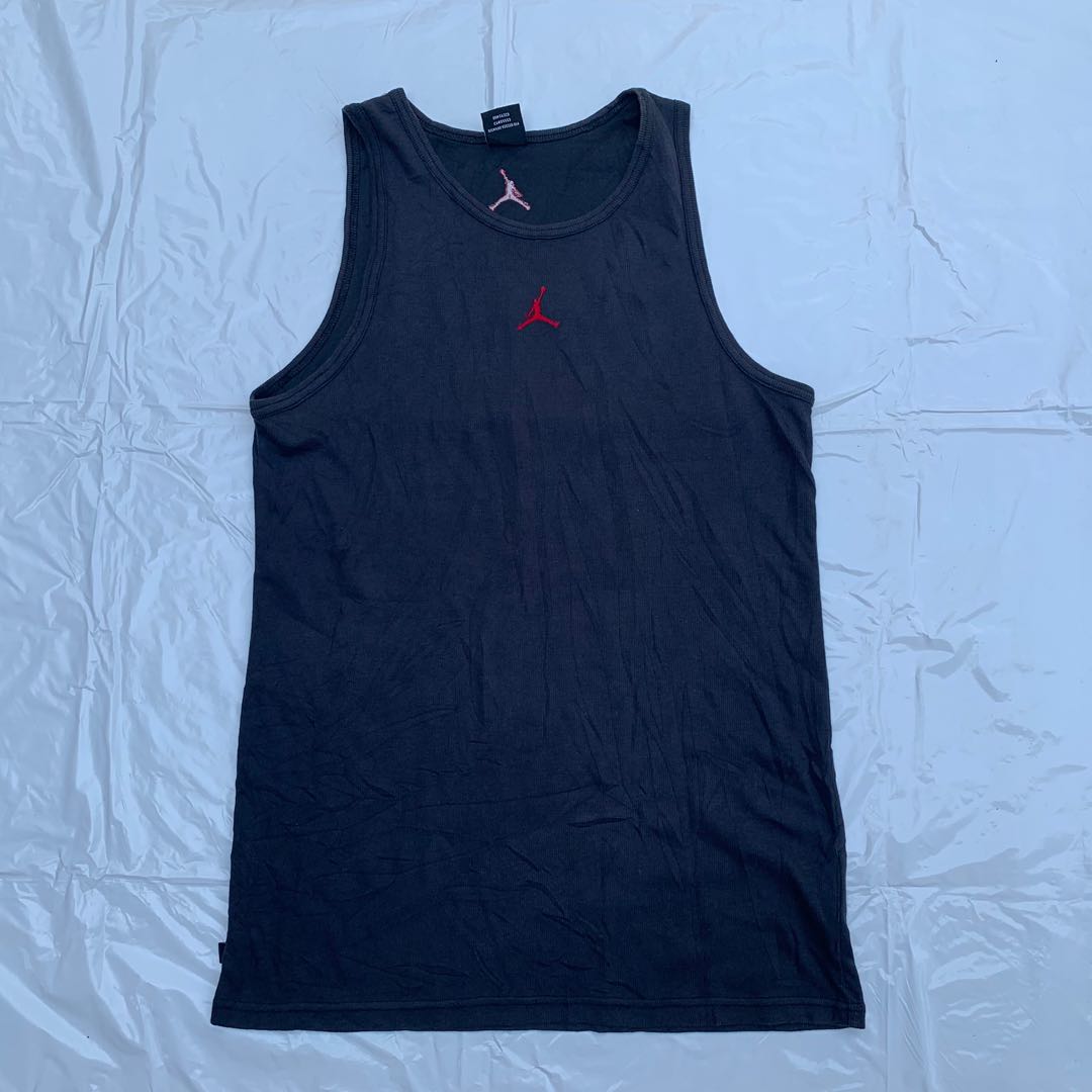 black and red jordan jumper