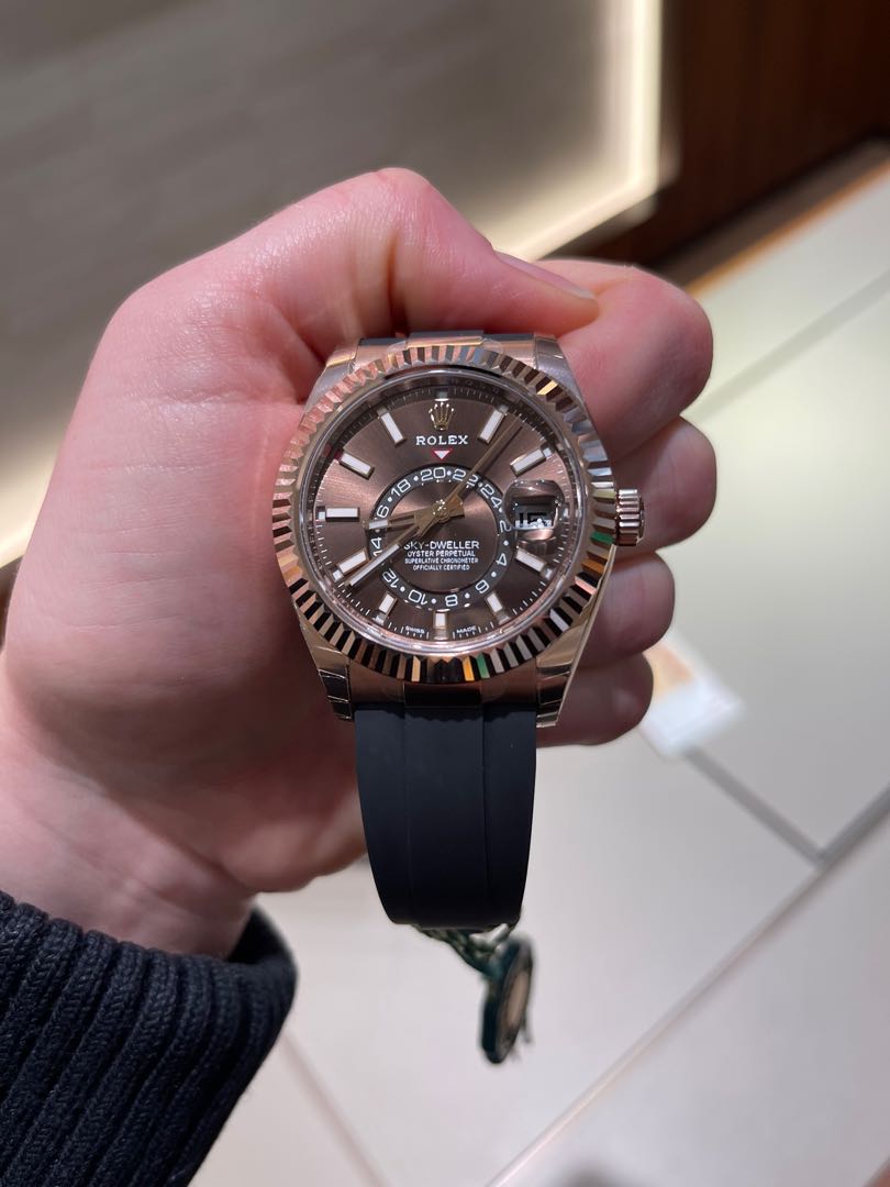 Rolex Sky-Dweller brand new 2021, 名牌 