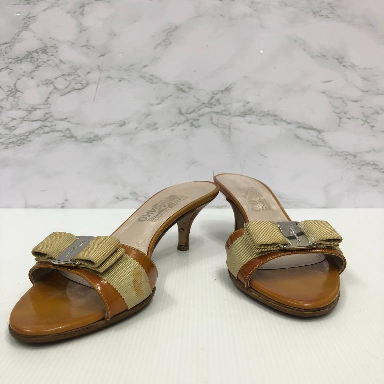 SALVATORE FERRAGAMO PATENT VARA 24.5CM PUMPS 217016882, Women 