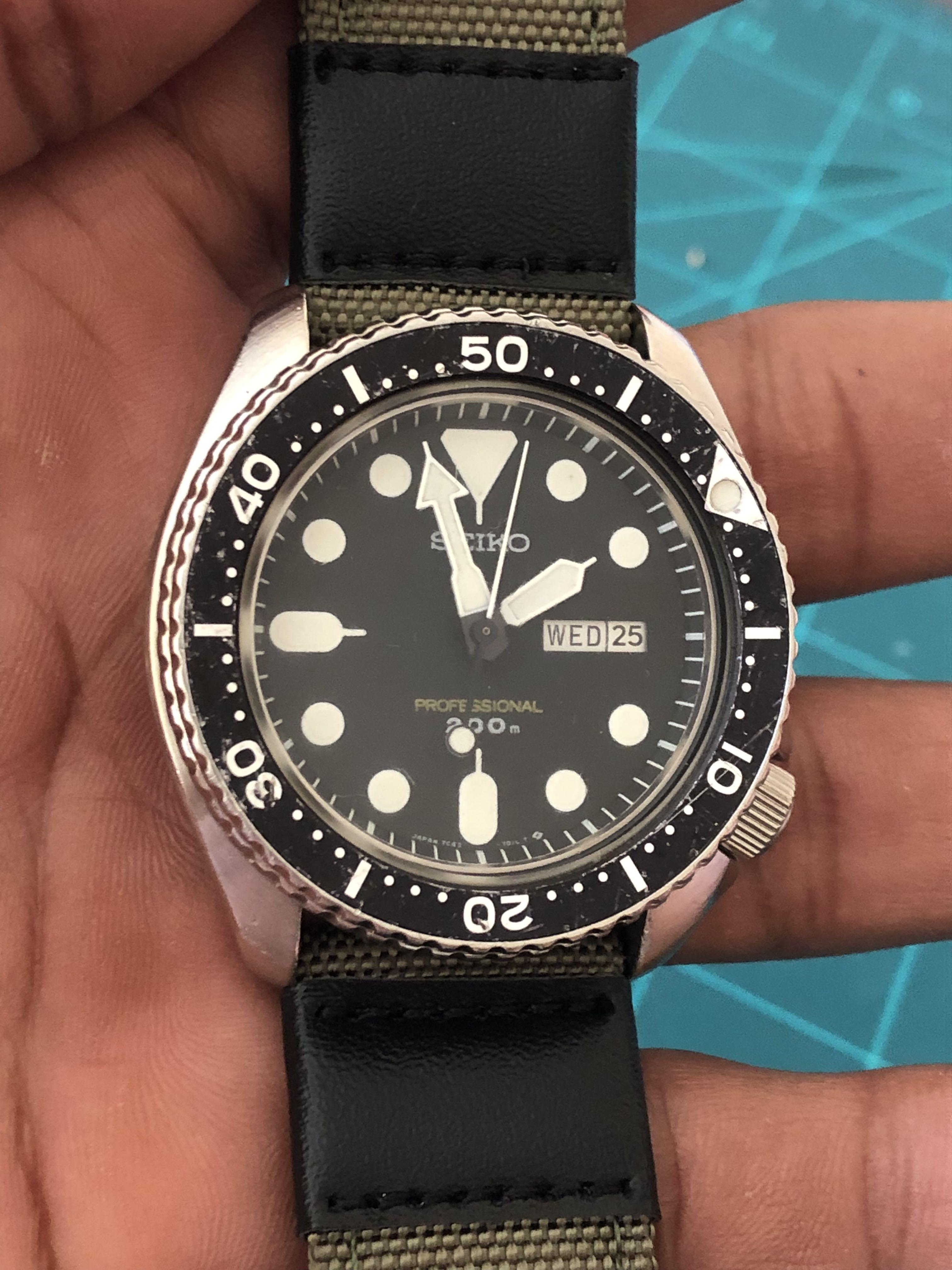 Seiko 7c43-7010 diver vintage, Men's Fashion, Watches & Accessories,  Watches on Carousell