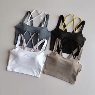 (Category: ) located in . Submitted by cheboutique (Listing ID 1122040933, Image 1). Description: .