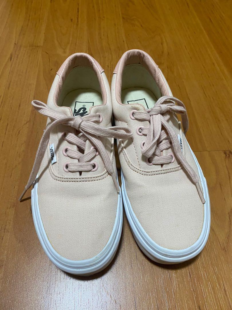Pink peach vans top