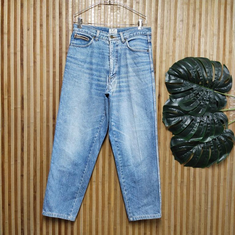 Vintage CP Company Jeans Men s Fashion Bottoms Jeans on Carousell