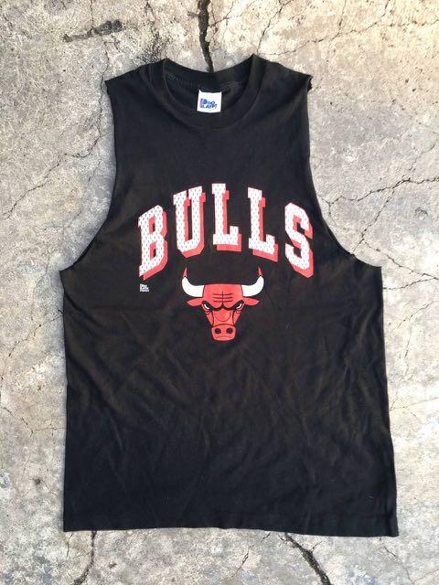 Vintage 90s Chicago Bulls T-Shirt - Glue Store