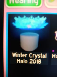 Winter 18 Halo Royale High Video Gaming Gaming Accessories In Game Products On Carousell