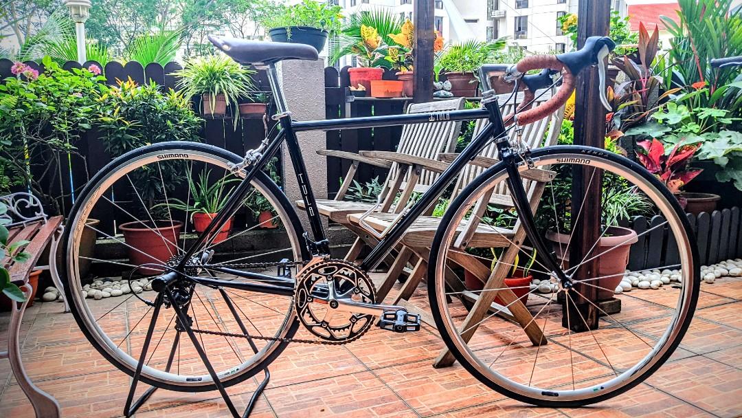 9 Speed OldSchool Steel Frame Road Bike, Sports Equipment, Bicycles