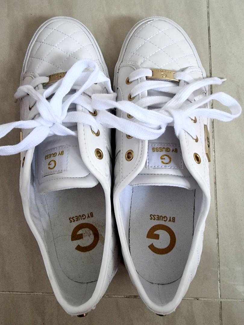 G by clearance guess white shoes