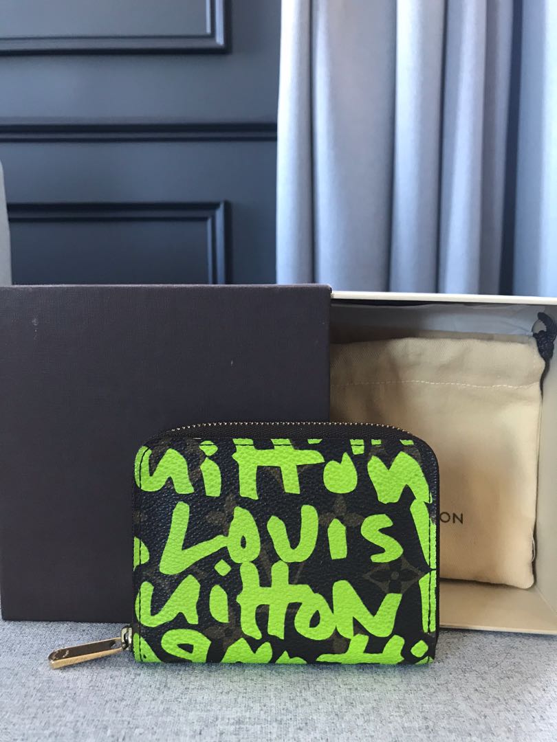 Authentic Louis Vuitton lv Graffiti Neon Green Wallet rare, Luxury