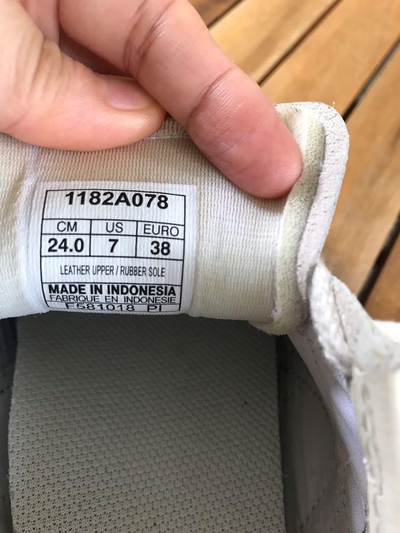 Tag size onitsuka tiger outlet