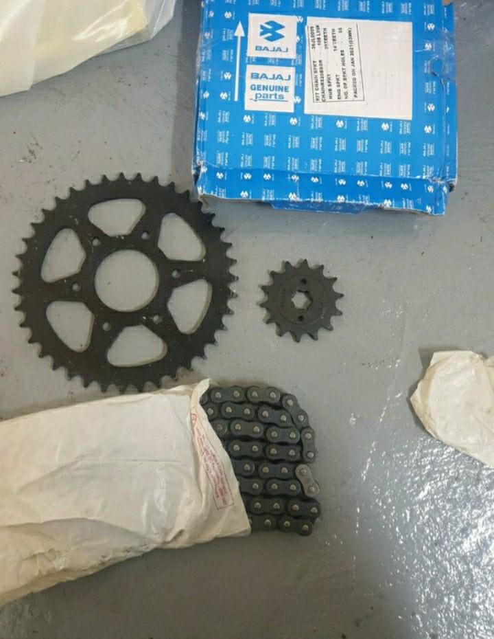 Bajaj Pulsar NS 200 Chain Sprocket, Motorcycles, Motorcycle Accessories on Carousell