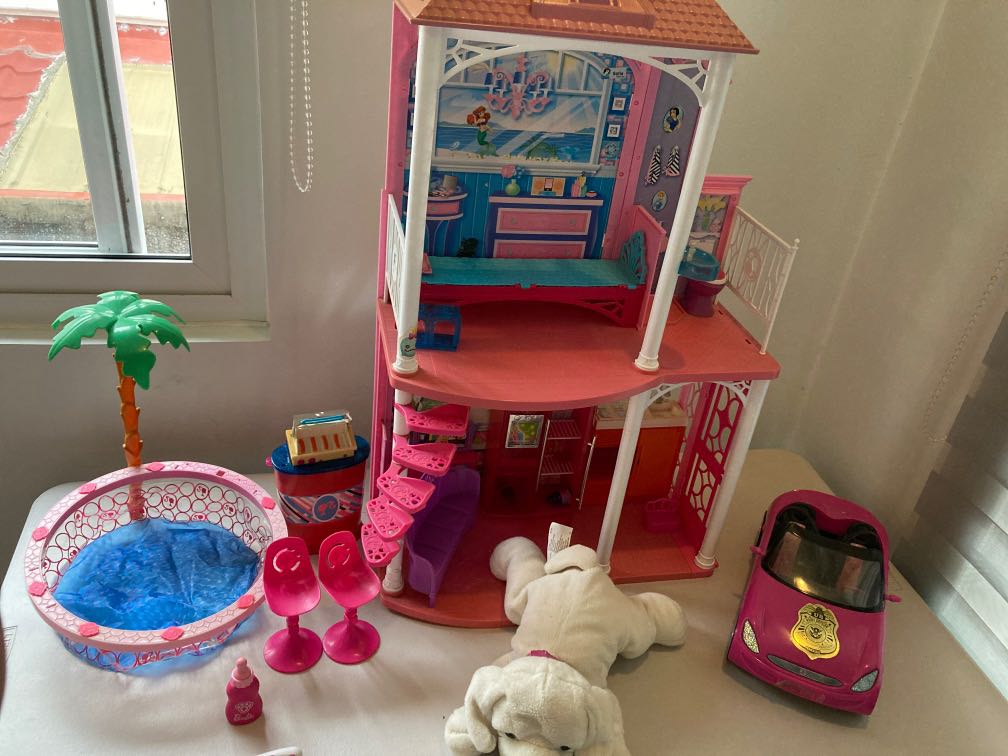 Barbie Pool house and Barbie Car and Barbie Dog, Hobbies & Toys, Toys
