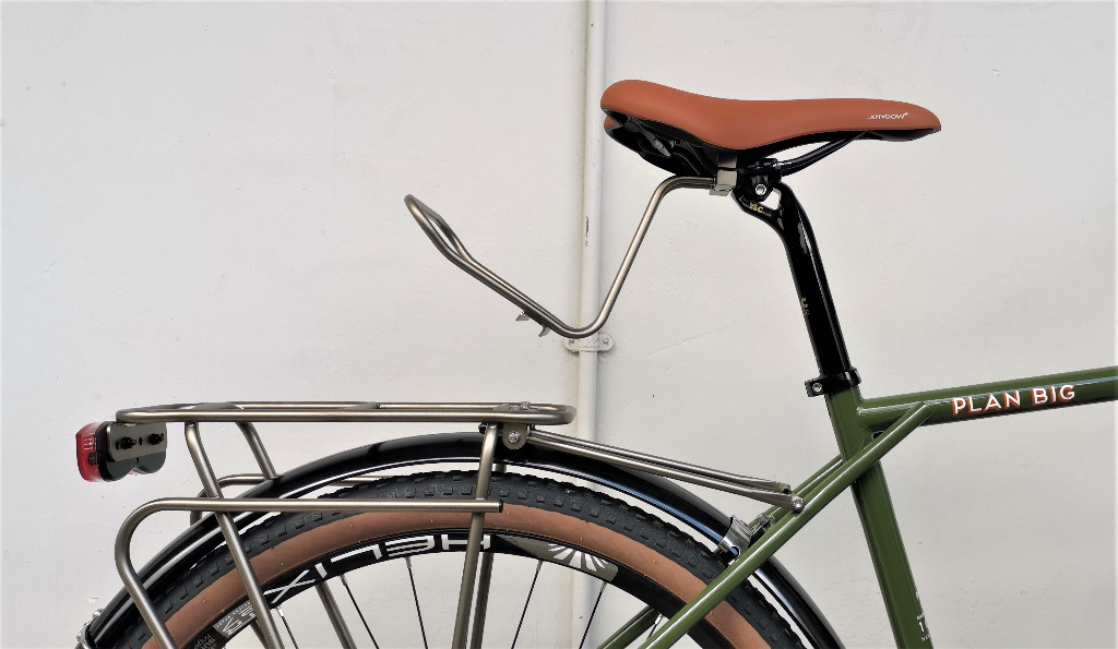 Saddle rack bike sales