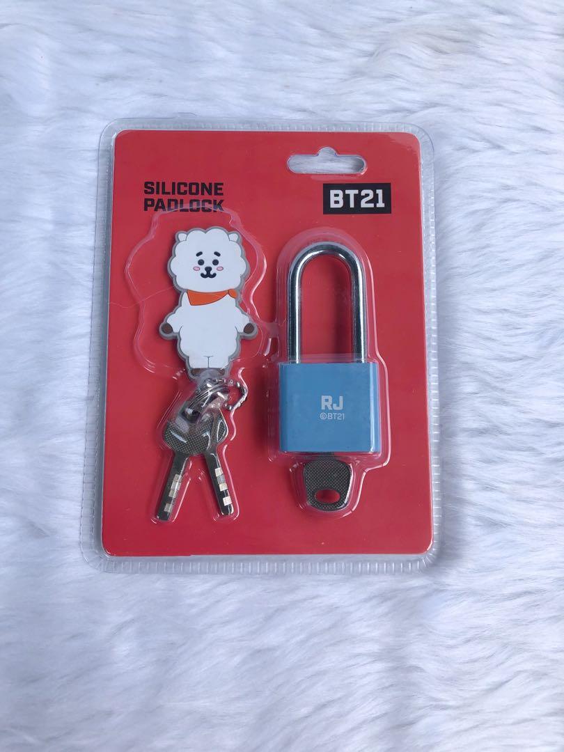 BT21 SILICONE PADLOCK (Category: Locks, Doors & Gates) located in Mendez-Nunez. Submitted by pinkleboxph (Listing ID 1122177907, Image 2). Description: SHOPEE LINK: shp.ee/nrtbbsj.
